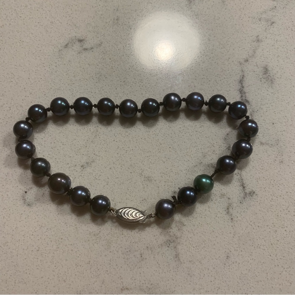 Black Tahitian Cultured Pearl Bracelet